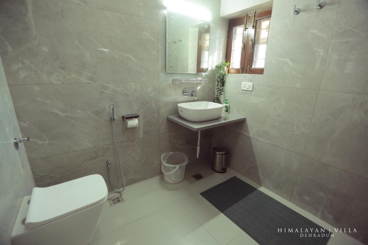 דהראדון Himalayan Villa מראה חיצוני תמונה